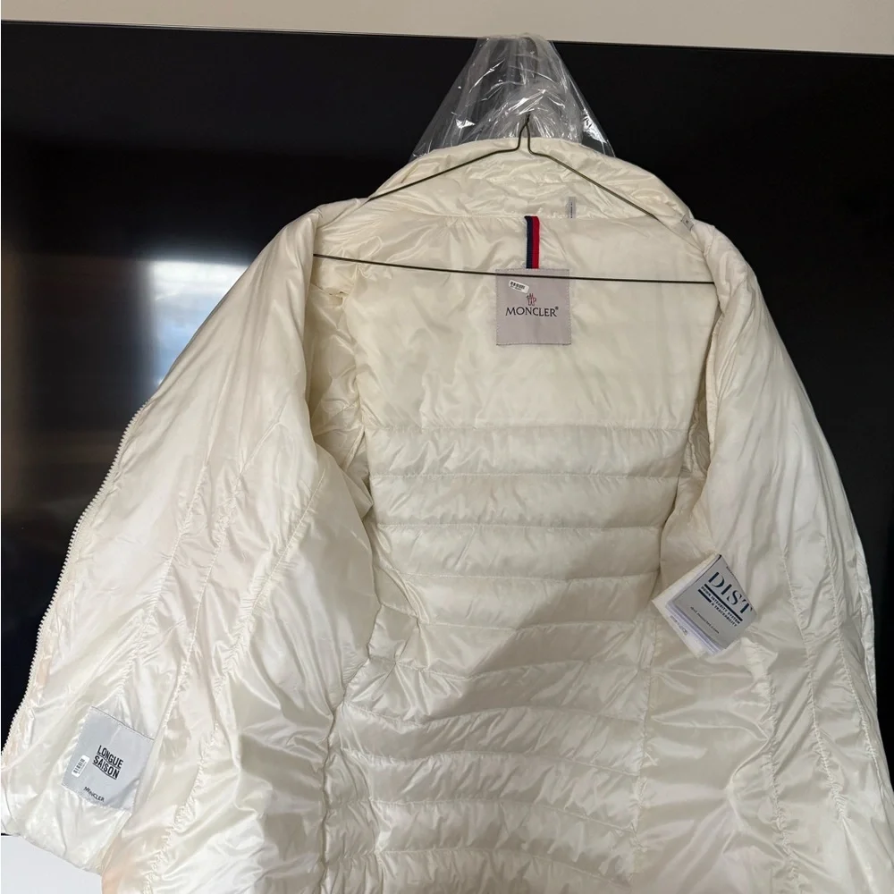Moncler Women's Cream Puffer Jacket - Picture 14 of 16